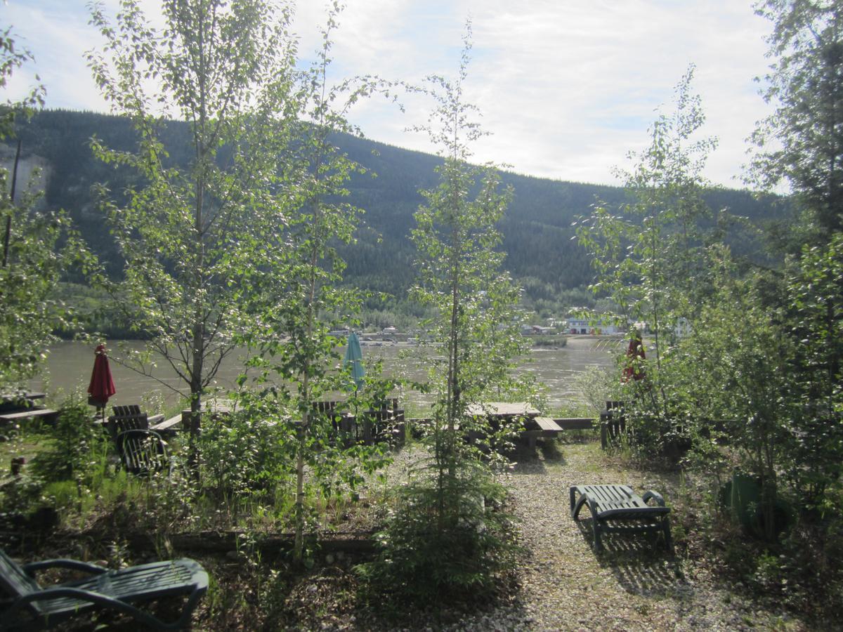 Dawson City River Hostel Eksteriør billede